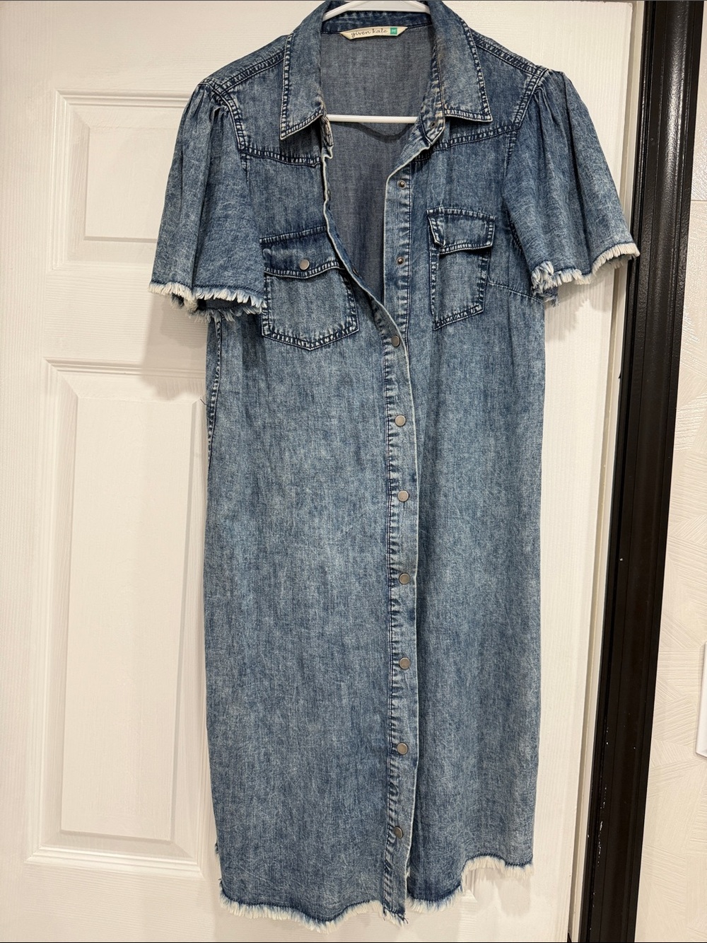 Acid Wash Denim Button-Front Midi Dress - Blue